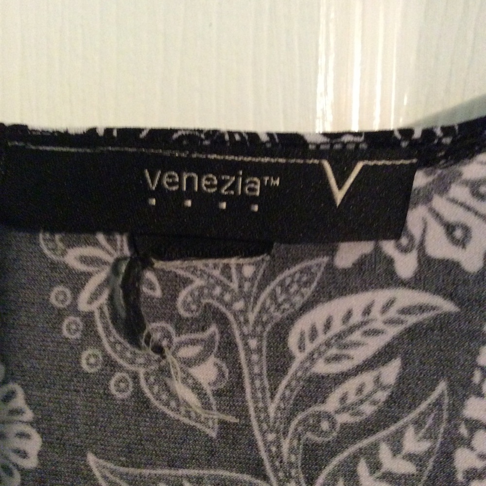 Shirt - Picture 2 of 2